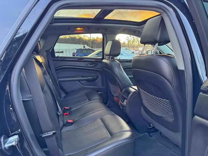 Продажа на аукционе авто 2015 Cadillac Srx Luxury, vin: 3GYFNBE31FS623956, номер лота: 97115765