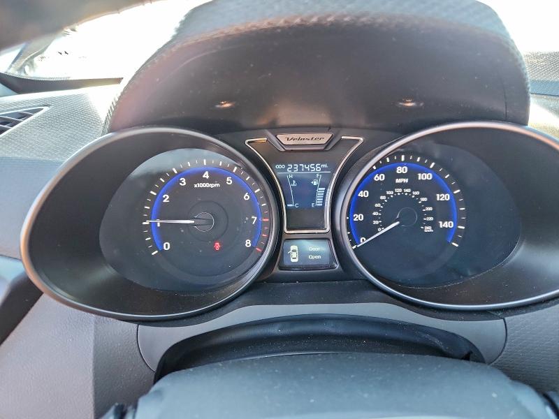 2013 Hyundai Veloster მანქანა იყიდება აუქციონზე, vin: KMHTC6AE2DU115128, აუქციონის ნომერი: 96640345