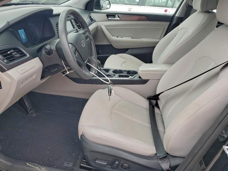 2015 Hyundai Sonata Spo მანქანა იყიდება აუქციონზე, vin: 5NPE34AF7FH027151, აუქციონის ნომერი: 94709485