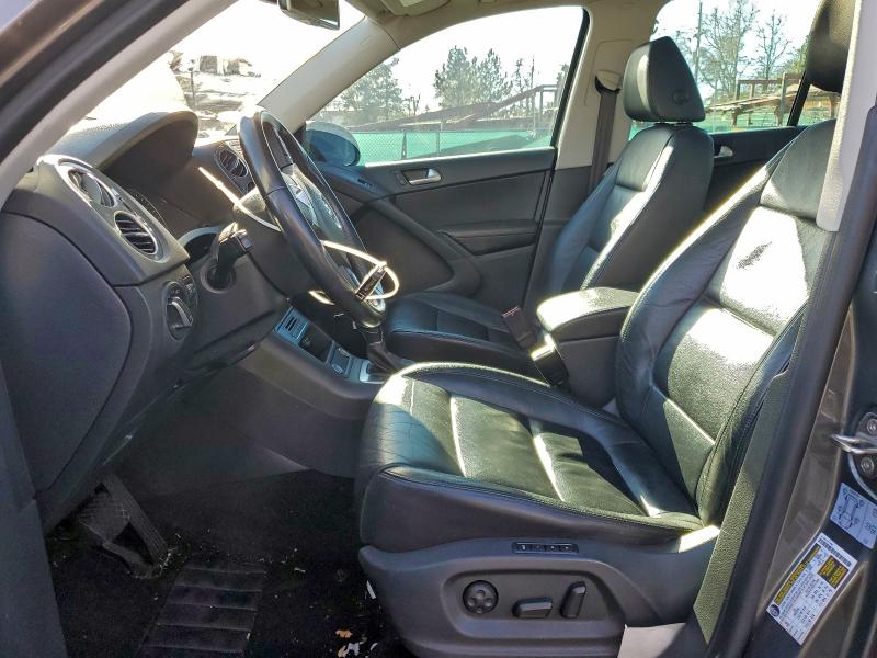 98267295 :رقم المزاد ، WVGAV7AX5GW525410 vin ، 2016 Volkswagen Tiguan مزاد بيع