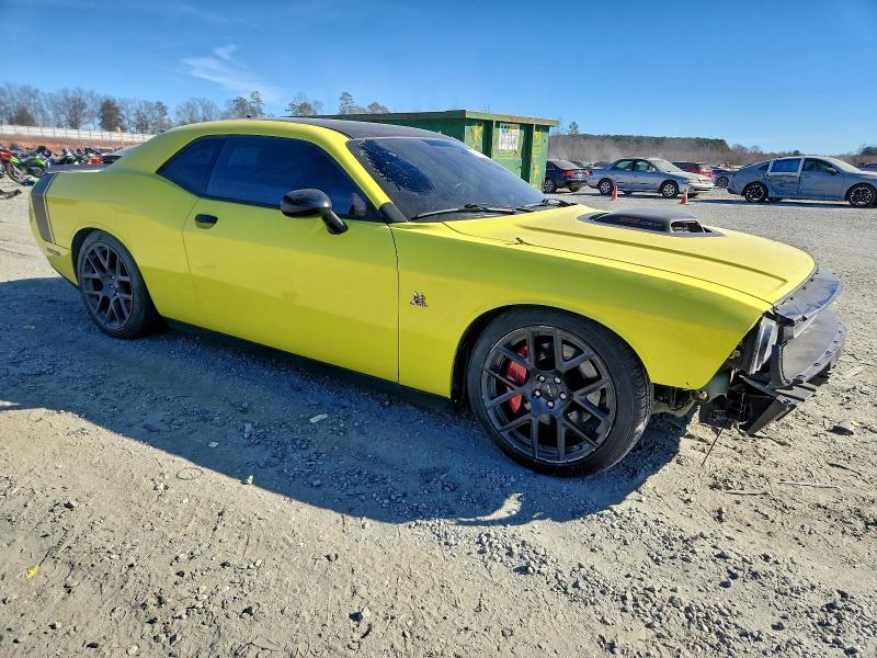 98791015 :رقم المزاد ، 2C3CDZFJ5FH769835 vin ، 2015 Dodge Challenger مزاد بيع