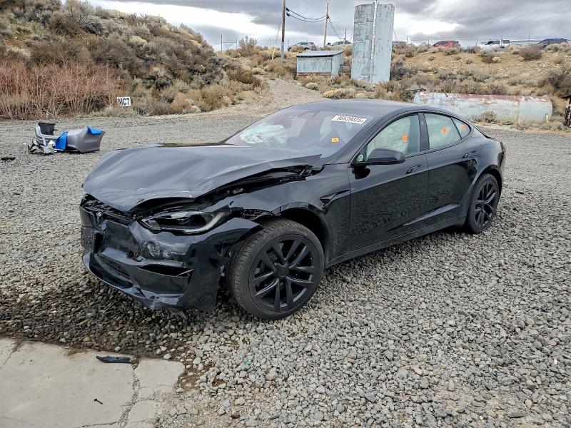 Продажа на аукционе авто 2022 Tesla Model S, vin: 5YJSA1E69NF483165, номер лота: 96639025