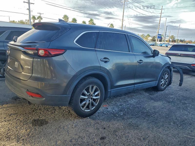 Продажа на аукционе авто 2018 Mazda Cx-9, vin: JM3TCBCY1J0236358, номер лота: 97605535