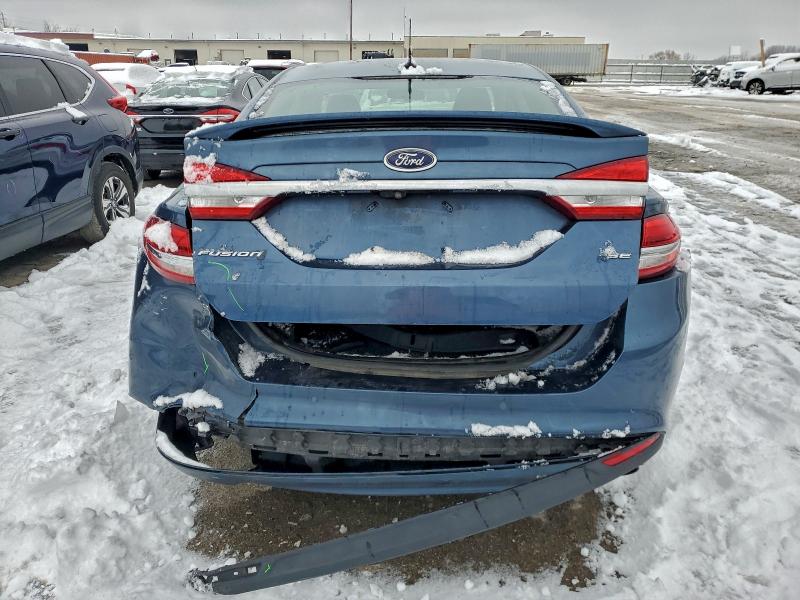 94028675 :رقم المزاد ، 3FA6P0H7XJR239327 vin ، 2018 Ford Fusion مزاد بيع