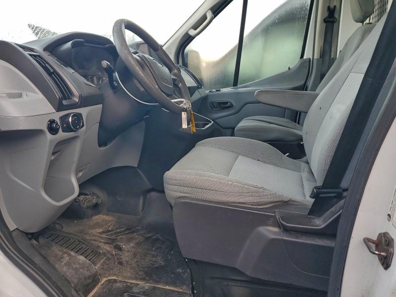 75696285 :رقم المزاد ، 1FTYR1CM9FKA29183 vin ، 2015 Ford Transit T- مزاد بيع
