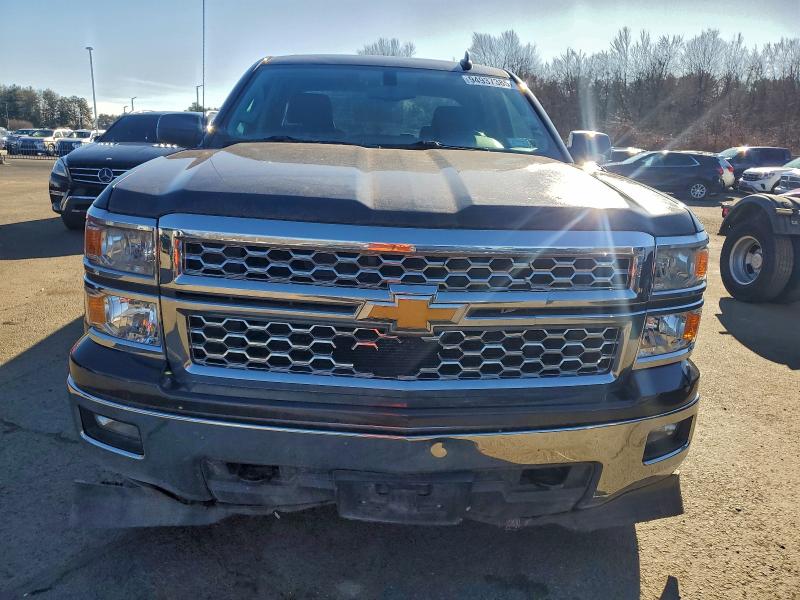 2015 Chevrolet Silverado მანქანა იყიდება აუქციონზე, vin: 1GCVKREH0FZ372378, აუქციონის ნომერი: 94937385