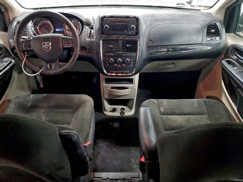 2015 Dodge Grand Cara მანქანა იყიდება აუქციონზე, vin: 2C4RDGBG8FR640843, აუქციონის ნომერი: 98321175