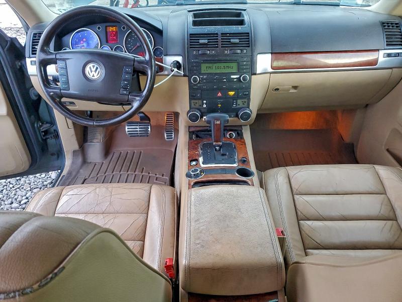 2005 Volkswagen Touareg 4. მანქანა იყიდება აუქციონზე, vin: WVGZM77L25D023831, აუქციონის ნომერი: 98003835