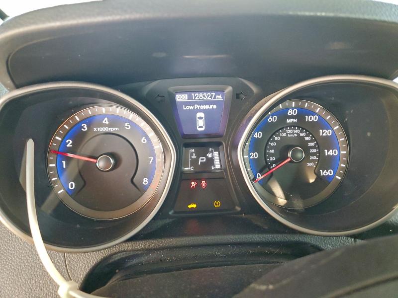2017 Hyundai Elantra Gt მანქანა იყიდება აუქციონზე, vin: KMHD35LH2HU382250, აუქციონის ნომერი: 97357085