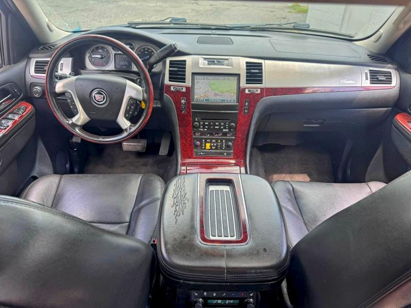 Продажа на аукционе авто 2012 Cadillac Escalade P, vin: 1GYS4CEF7CR220872, номер лота: 96767315