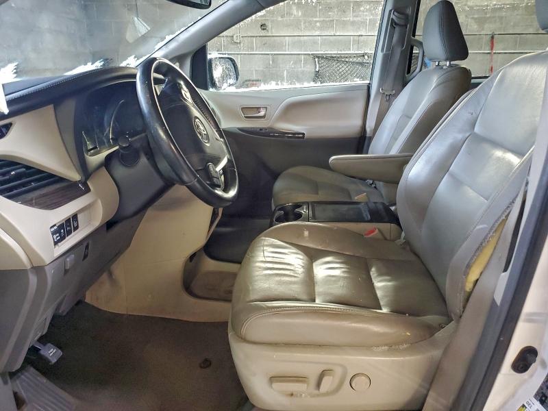 Aukcja sprzedaży 2016 Toyota Sienna, vin: 5TDYK3DC1GS748248, numer aukcji: 95671755