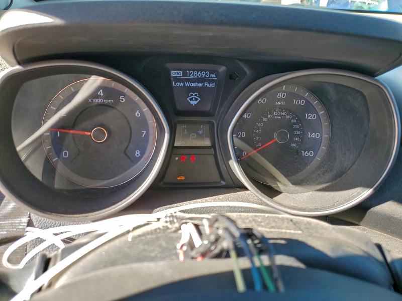 2016 Hyundai Elantra Gt მანქანა იყიდება აუქციონზე, vin: KMHD35LH3GU305417, აუქციონის ნომერი: 97381465