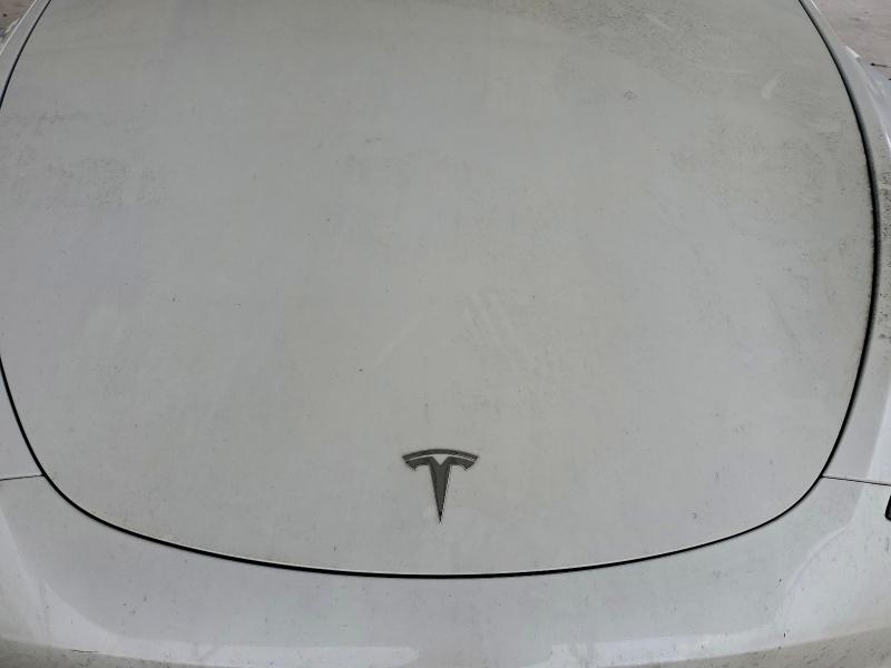 Продаж на аукціоні авто 2022 Tesla Model Y, vin: 7SAYGAEE0NF307379, номер лоту: 97961605