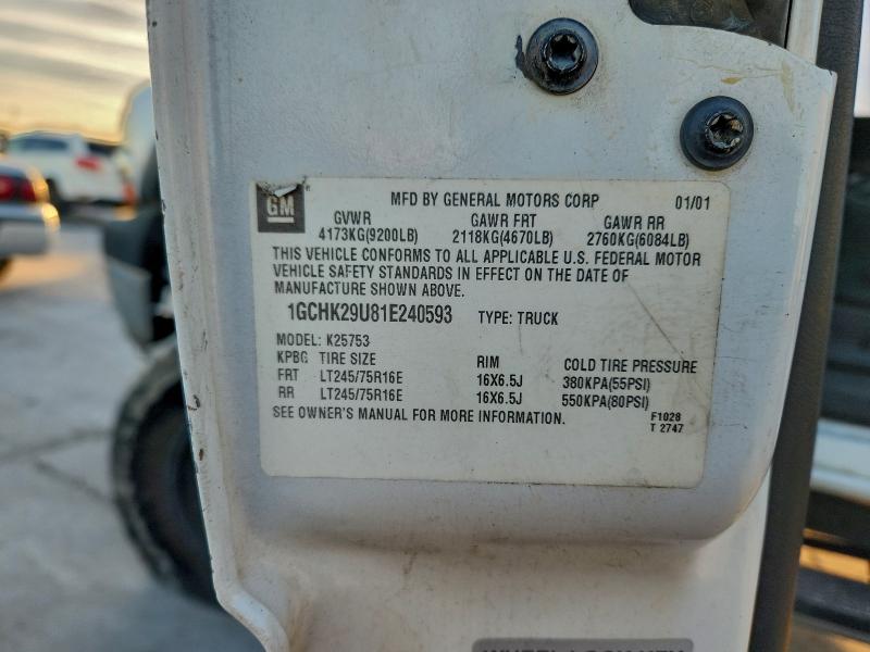 Продажа на аукционе авто 2001 Chevrolet Silverado, vin: 1GCHK29U81E240593, номер лота: 99033805