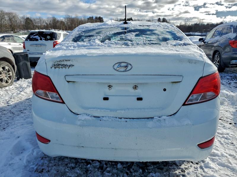 96031225 :رقم المزاد ، KMHCT4AE4FU905487 vin ، 2015 Hyundai Accent مزاد بيع