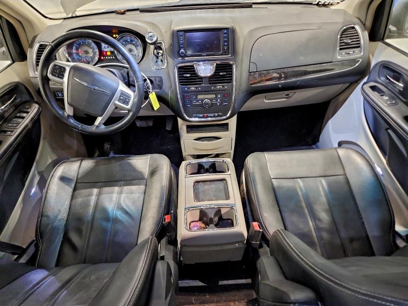 Продажа на аукционе авто 2016 Chrysler Town & Country, vin: 2C4RC1BG1GR135437, номер лота: 96685025