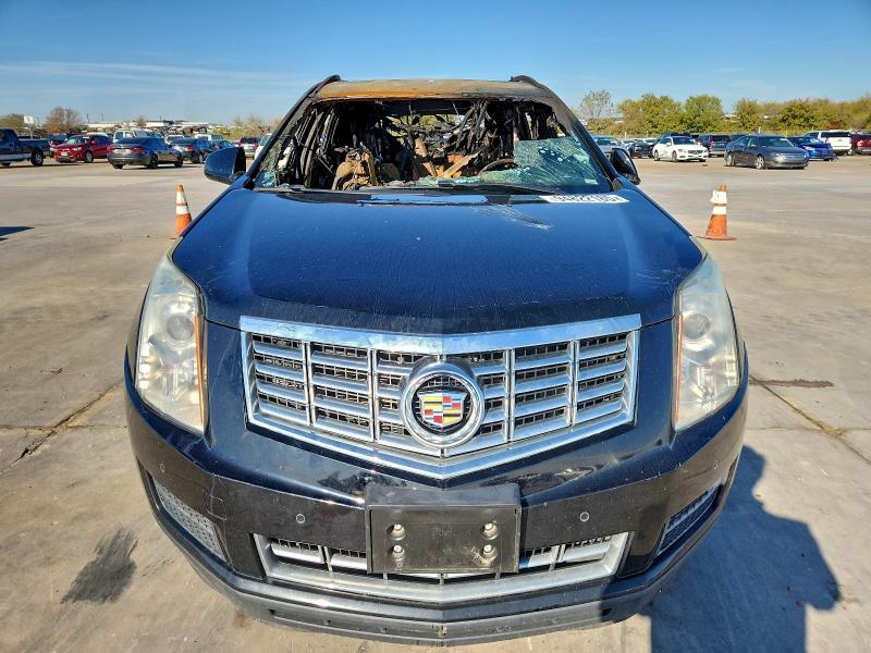 94822185 :رقم المزاد ، 3GYFNBE38FS555865 vin ، 2015 Cadillac Srx مزاد بيع