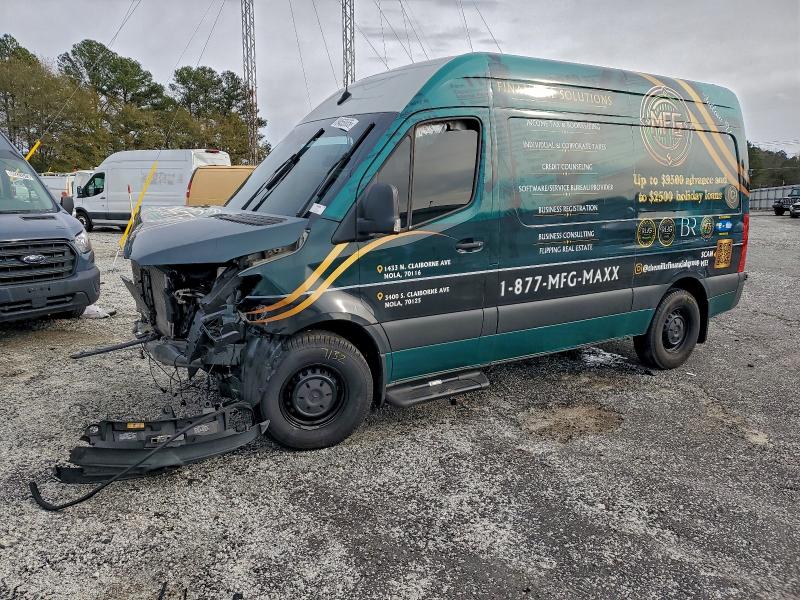 94558665 :رقم المزاد ، W1W4EBHY4NT099232 vin ، 2022 Mercedes-benz Sprinter مزاد بيع