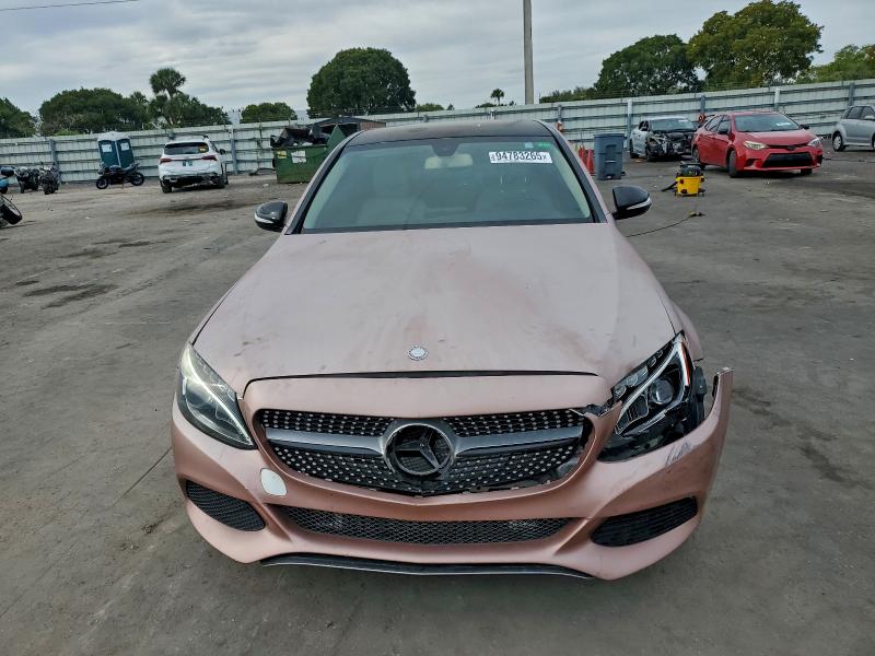 2015 Mercedes-benz C მანქანა იყიდება აუქციონზე, vin: 55SWF4KB1FU040479, აუქციონის ნომერი: 56408606