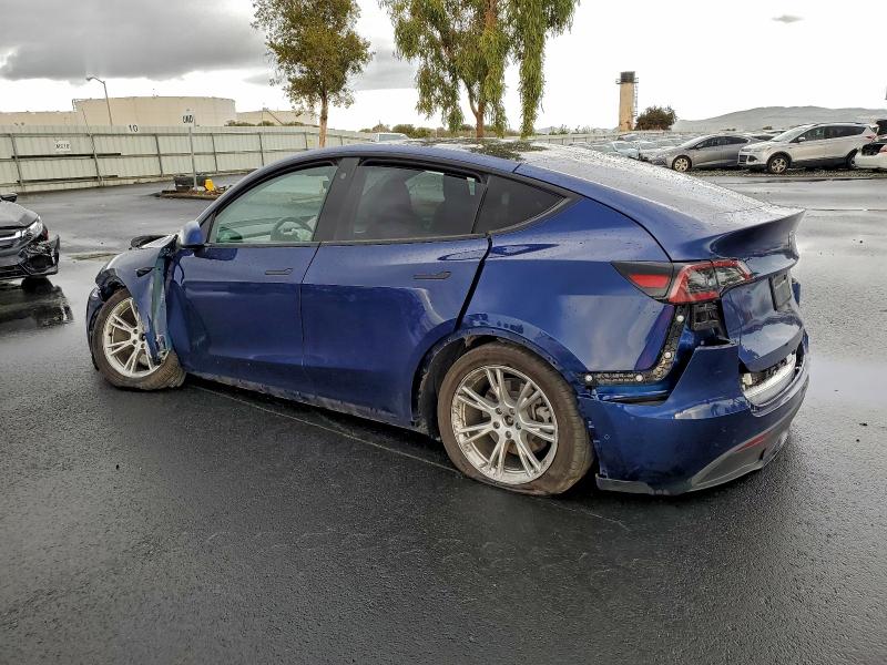 Продажа на аукционе авто 2022 Tesla Model Y, vin: 7SAYGAEE1NF549792, номер лота: 98250525