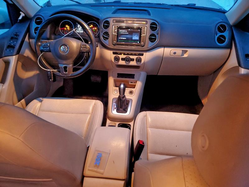 94711315 :رقم المزاد ، WVGAV7AX9HK022794 vin ، 2017 Volkswagen Tiguan مزاد بيع