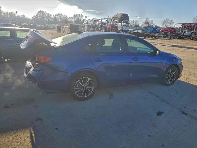 2023 Kia Forte მანქანა იყიდება აუქციონზე, vin: 3KPF24AD1PE579692, აუქციონის ნომერი: 96908505