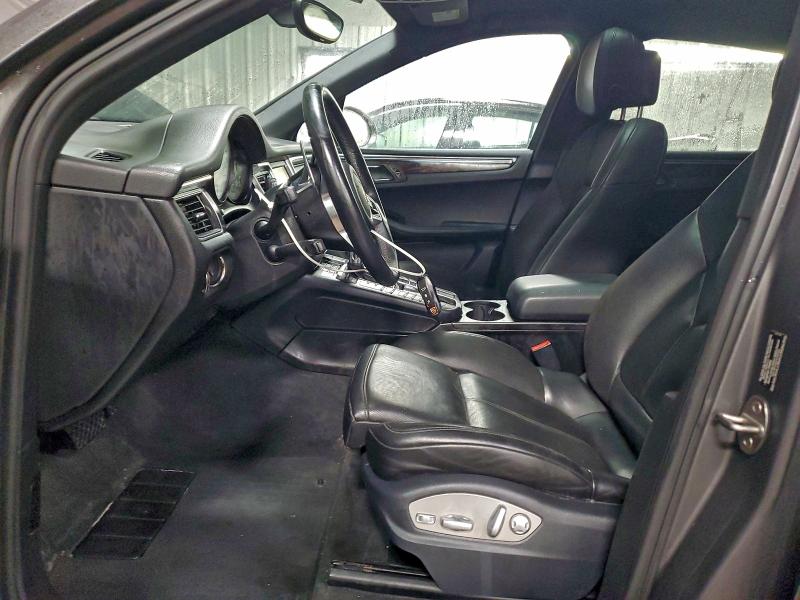 97089935 :رقم المزاد ، WP1AB2A59FLB43295 vin ، 2015 Porsche Macan مزاد بيع