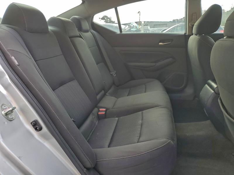 95572185 :رقم المزاد ، 1N4BL4DW9NN332945 vin ، 2022 Nissan Altima مزاد بيع