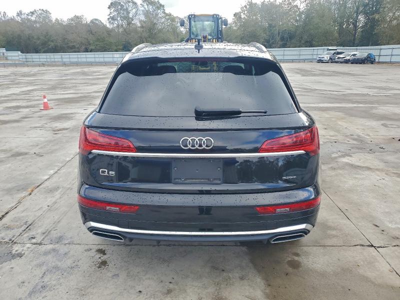 94454825 :رقم المزاد ، WA1EAAFY6N2117755 vin ، 2022 Audi Q5 مزاد بيع