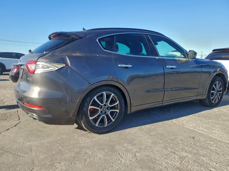 Продажа на аукционе авто 2019 Maserati Levante, vin: ZN661XUA5KX322564, номер лота: 95972455