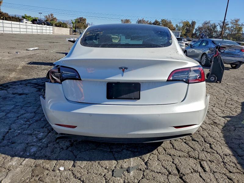 Продажа на аукционе авто 2022 Tesla Model 3, vin: 5YJ3E1EA6NF242550, номер лота: 94289615