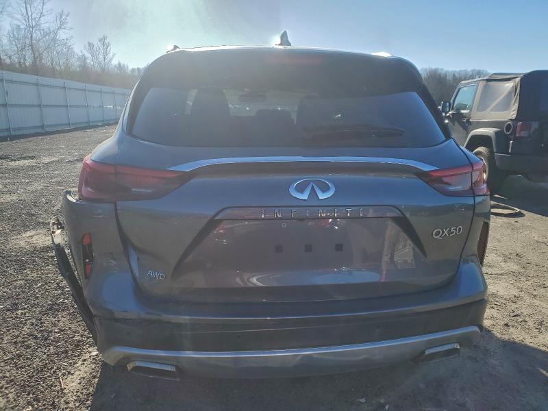 97615495 :رقم المزاد ، 3PCAJ5DB1NF108081 vin ، 2022 Infiniti Qx50 مزاد بيع