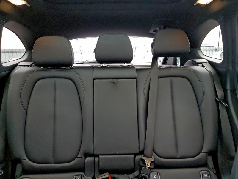 97296865 :رقم المزاد ، WBXHT3C30J5L29080 vin ، 2018 Bmw X1 مزاد بيع