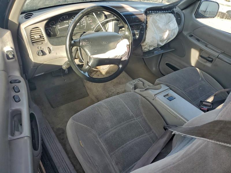 Продажа на аукционе авто 1998 Ford Explorer, vin: 1FMYU22E8WUB33145, номер лота: 96084455