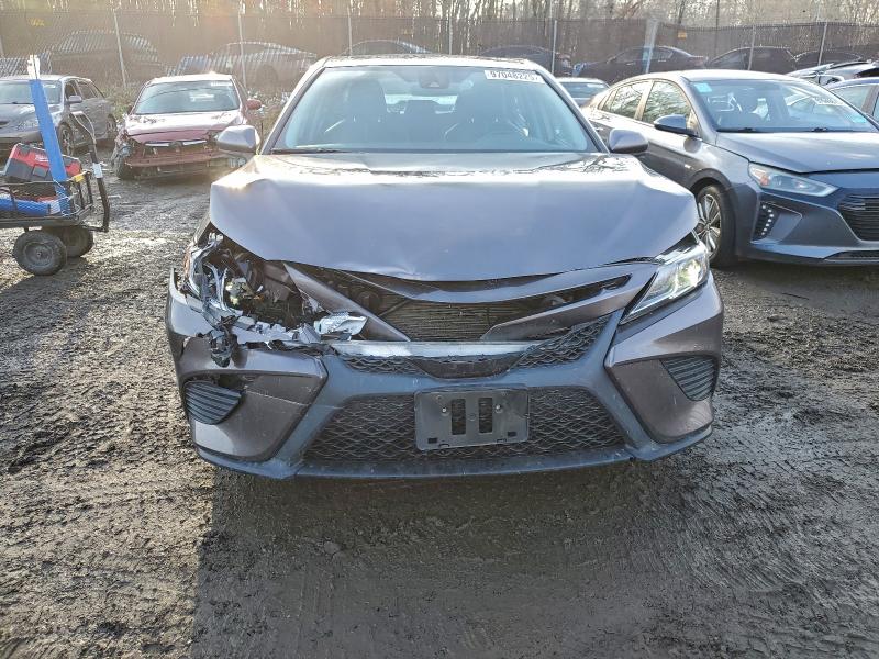 97048225 :رقم المزاد ، 4T1G11AK9LU919943 vin ، 2020 Toyota Camry مزاد بيع