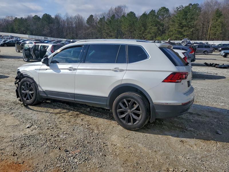 95833005 :رقم المزاد ، 3VV3B7AX7PM075489 vin ، 2023 Volkswagen Tiguan مزاد بيع