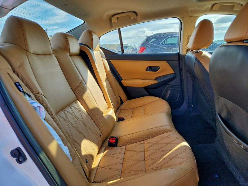95894895 :رقم المزاد ، 3N1AB8CV4RY361788 vin ، 2024 Nissan Sentra مزاد بيع