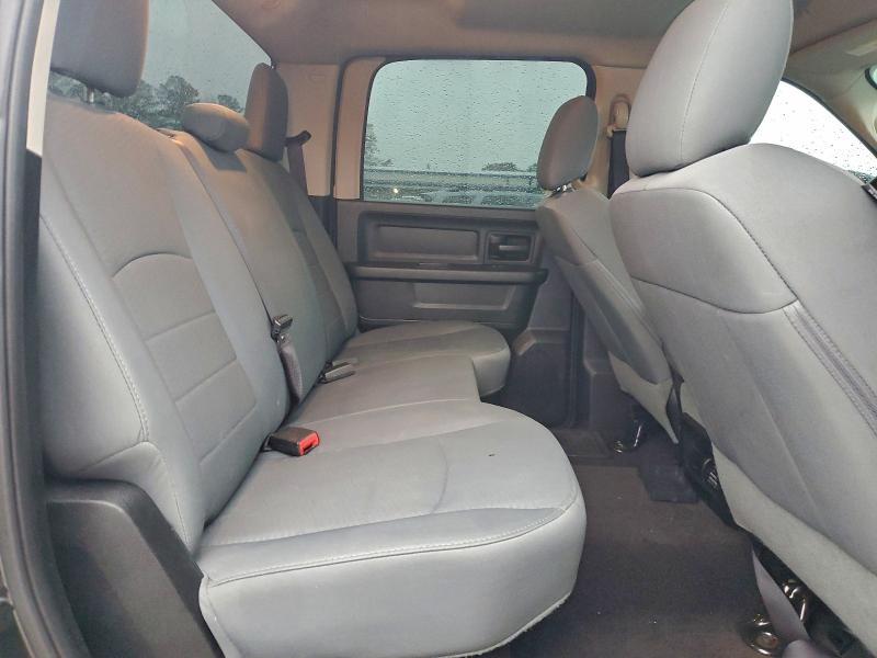 94984575 :رقم المزاد ، 1C6RR7KT2JS148242 vin ، 2018 Ram 1500 مزاد بيع