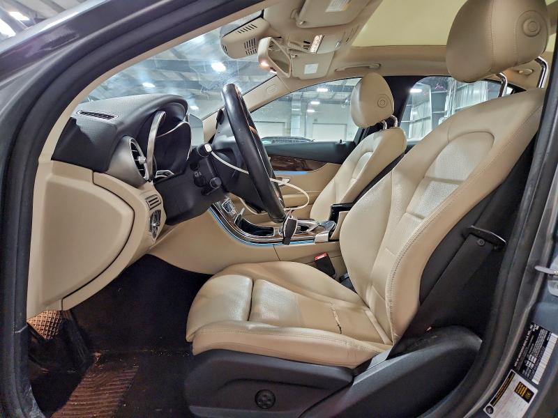95952795 :رقم المزاد ، 55SWF4KB6HU206532 vin ، 2017 Mercedes-benz C مزاد بيع