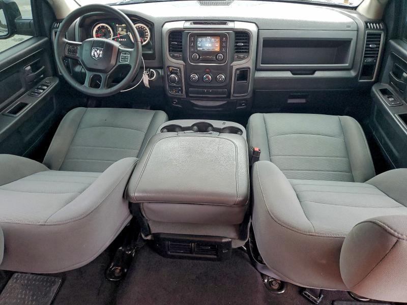 94984575 :رقم المزاد ، 1C6RR7KT2JS148242 vin ، 2018 Ram 1500 مزاد بيع