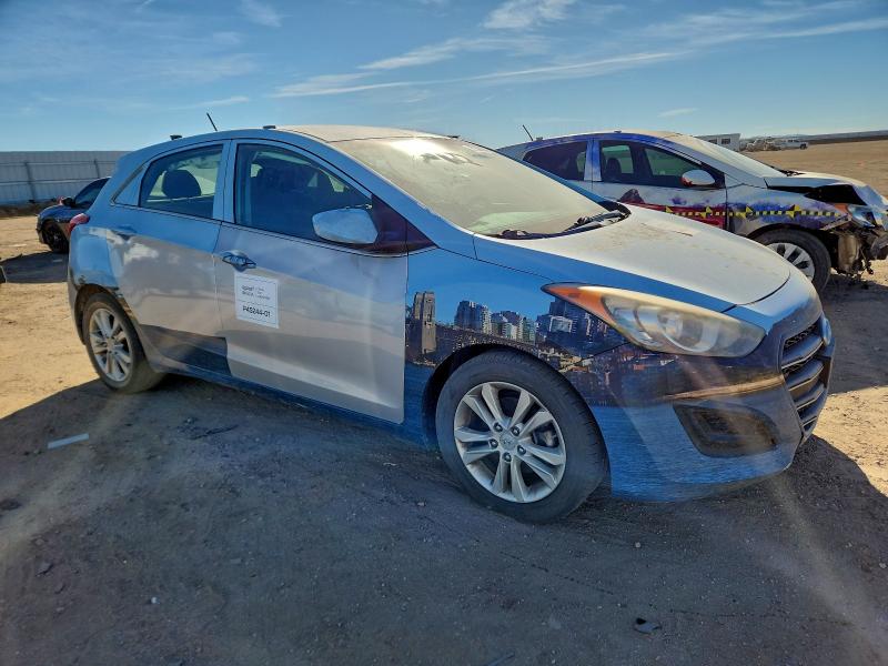 Продаж на аукціоні авто 2016 Hyundai Elantra Gt, vin: KMHD35LH6GU305122, номер лоту: 97385515