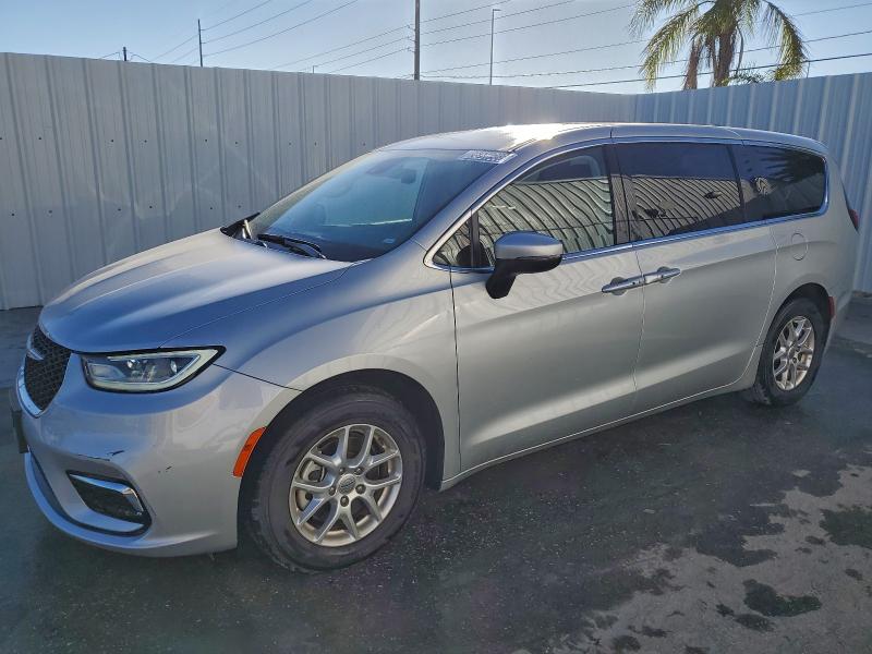 99220555 :رقم المزاد ، 2C4RC1BG7PR582077 vin ، 2023 Chrysler Pacifica T مزاد بيع