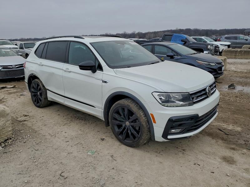 Продаж на аукціоні авто 2021 Volkswagen Tiguan, vin: 3VV2B7AXXMM030327, номер лоту: 94990065