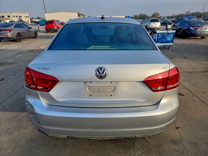 95415465 :رقم المزاد ، 1VWBH7A38DC130161 vin ، 2013 Volkswagen Passat مزاد بيع