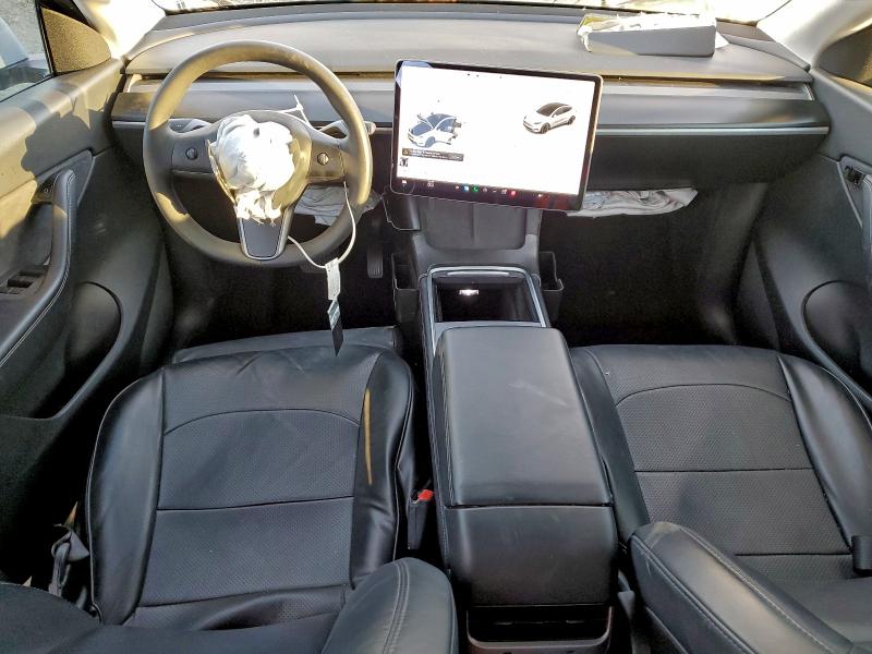 97827715 :رقم المزاد ، 5YJYGDED1MF125923 vin ، 2021 Tesla Model Y مزاد بيع