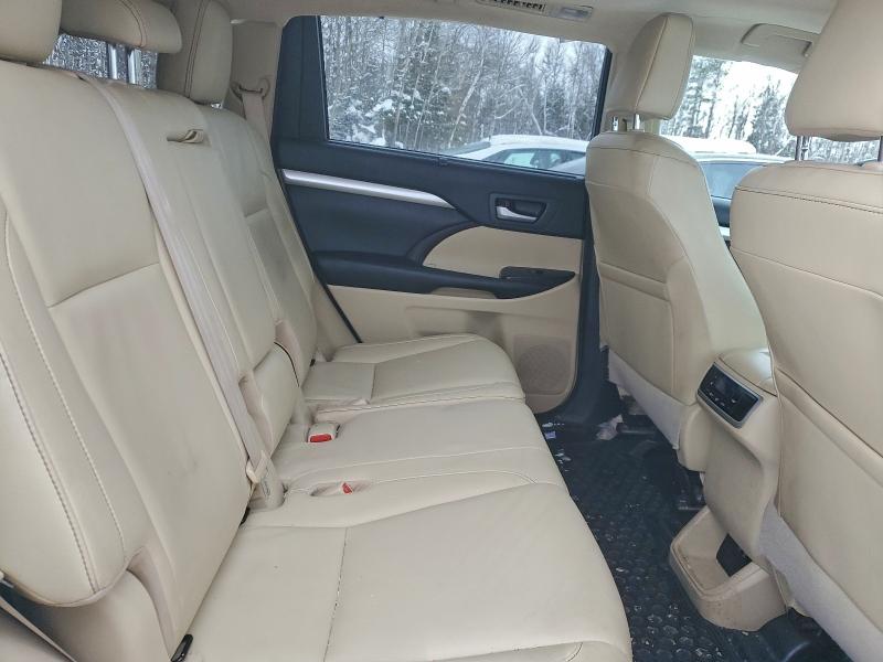 2017 Toyota Highlander მანქანა იყიდება აუქციონზე, vin: 5TDJGRFH4HS036364, აუქციონის ნომერი: 96720905