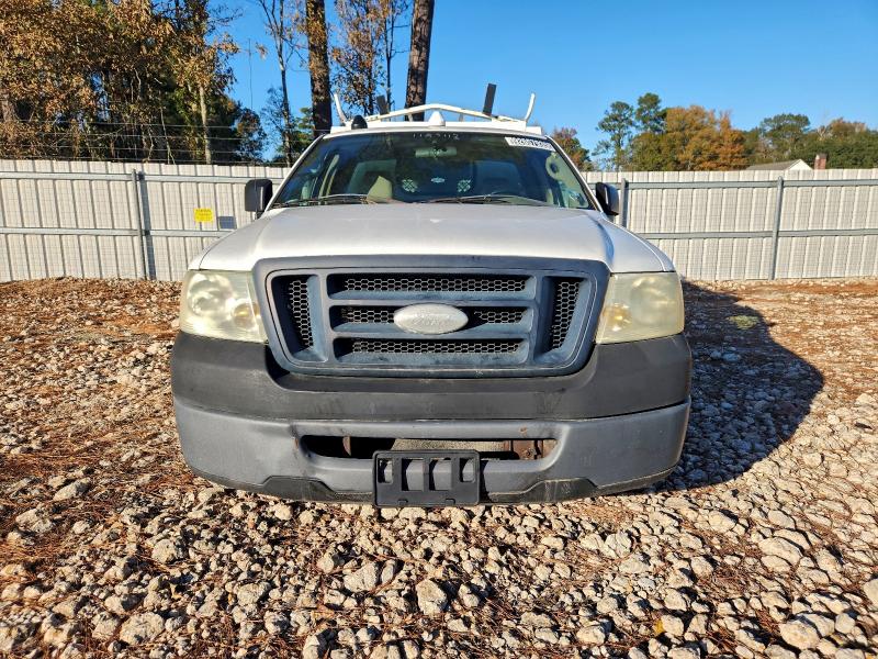 92657935 :رقم المزاد ، 1FTRF12208KC52468 vin ، 2008 Ford F150 مزاد بيع