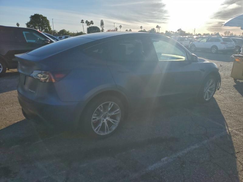 94427855 :رقم المزاد ، 7SAYGDEE1PF895636 vin ، 2023 Tesla Model Y مزاد بيع