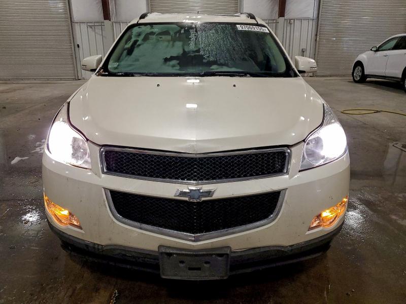 2011 Chevrolet Traverse მანქანა იყიდება აუქციონზე, vin: 1GNKVJED1BJ118882, აუქციონის ნომერი: 97069155