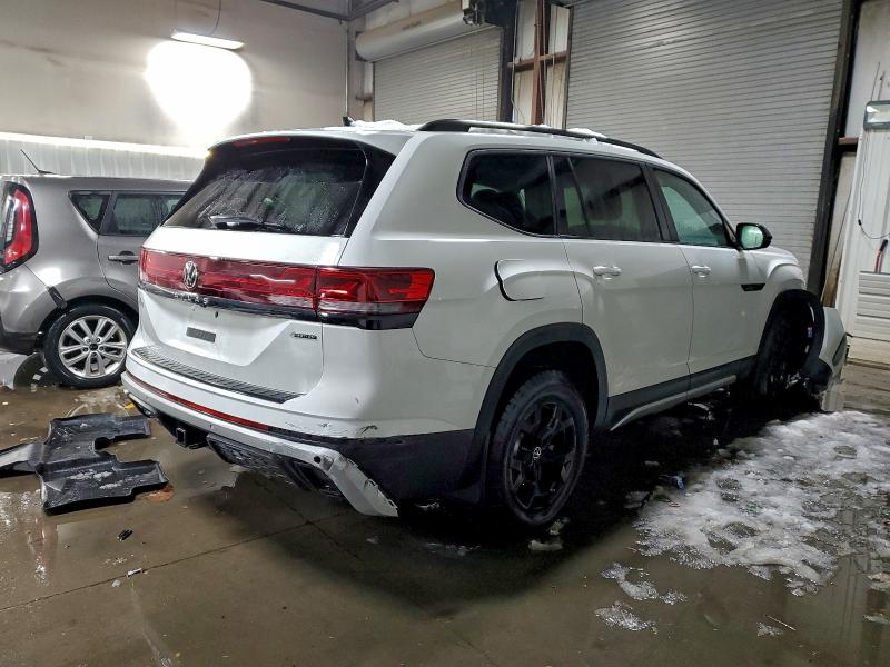 Продажа на аукционе авто 2024 Volkswagen Atlas, vin: 1V2CR2CA6RC603015, номер лота: 95122645